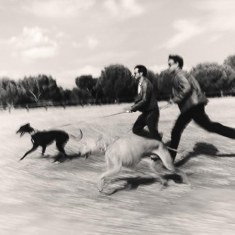 Taburete VINILO Perro que fuma