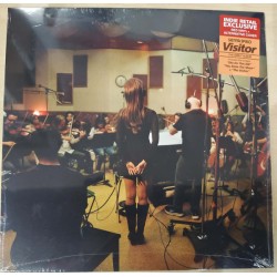 Sienna Spiro VINILO Visitor